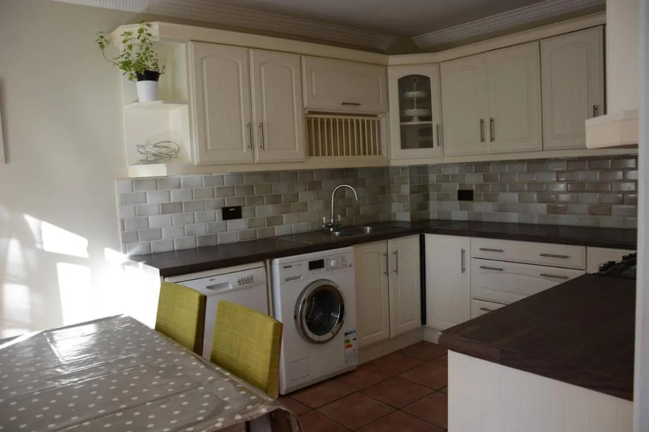 Casa vacanze Modern 3 Bedroom Dublin House Near The Sea Irlanda